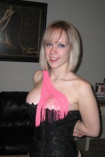 , 25  female escort, mississauga